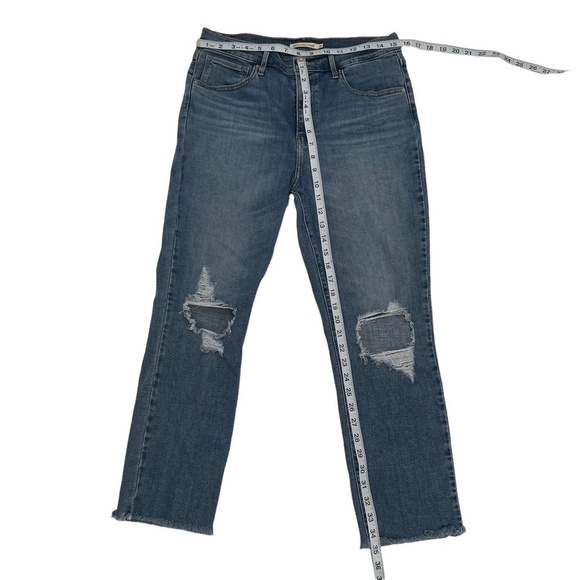 Levi's 724 High Rise Straight Distressed Frayed Hem Jeans Size 31 Women's - Picture 5 of 8
